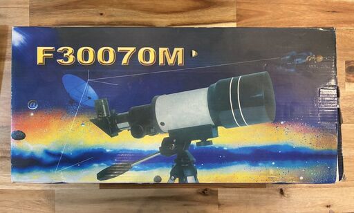 天体望遠鏡 F30070M 屈折式 口径70mm 焦点距離300mm 三脚付き 初心者 箱付き